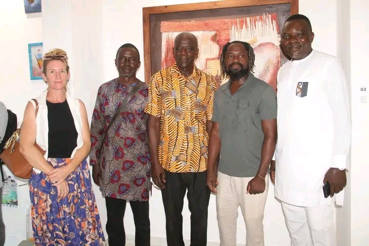 Exposition  collective des œuvres d’art à la Galerie ‘’Enakpami’’ de Calavi : Trois artistes contemporains dialoguent avec la nature