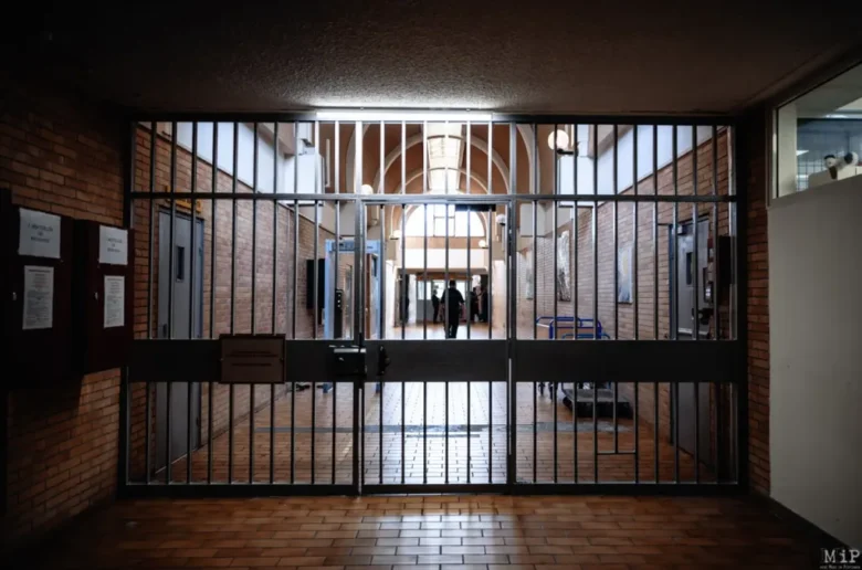 A quelques jours du départ de Patrice Talon:  Les prisons s'encombrent davantage