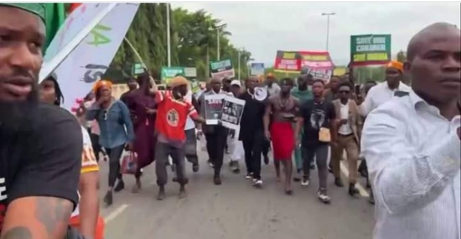 Nigeria : Une nouvelle vague d’enlèvements d’écoliers relance la colère contre l’insécurité