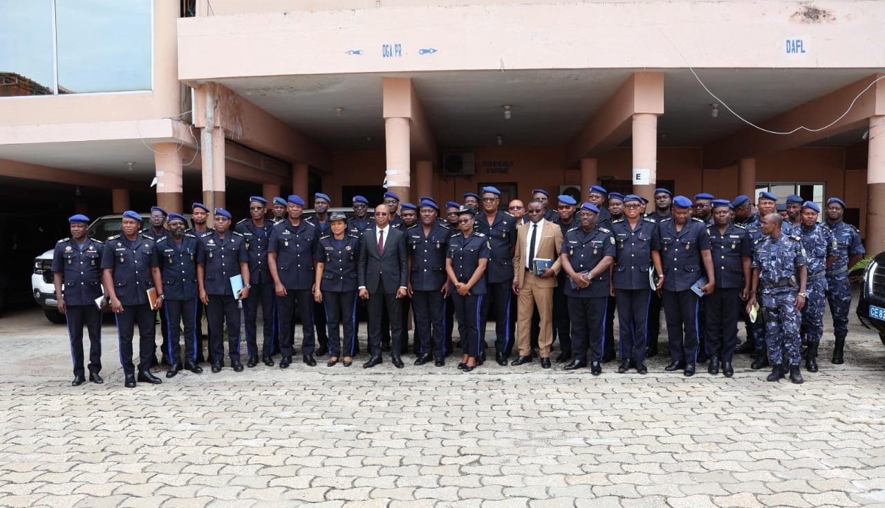 Visite à la Police Républicaine et à l'Abpc : Le Ministre Djibril Mama Cisse va au contact du terrain