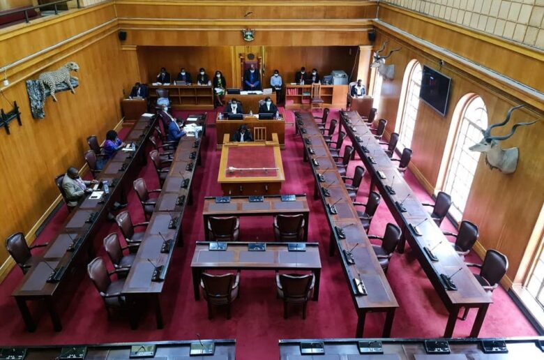 Zimbabwe : le Sénat valide la réforme qui maintient Mnangagwa au pouvoir jusqu’en 2030