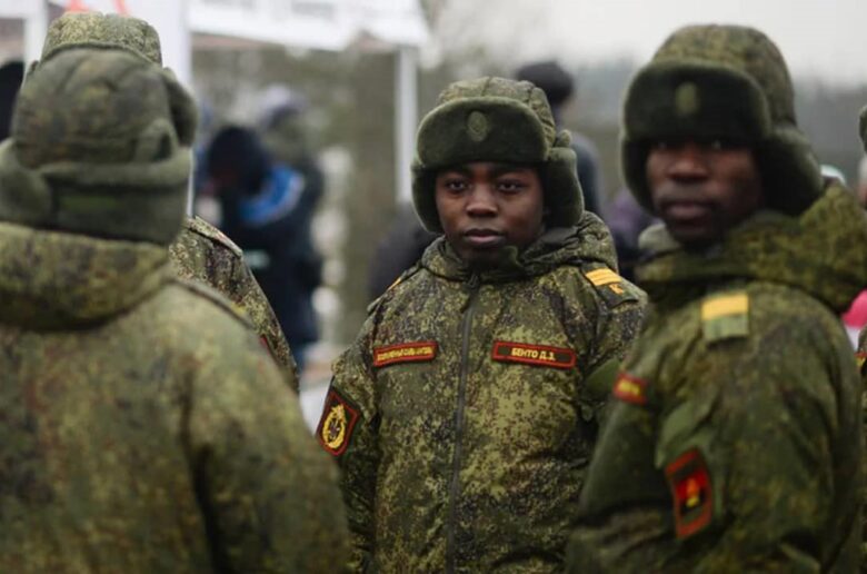 Botswana : Le gouvernement dénonce le recrutement de ses ressortissants par l'armée russe
