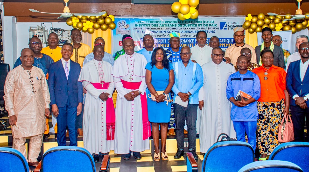 État de droit et développement en Afrique : l'appel de Mgr Roger Houngbédji aux dirigeants africains