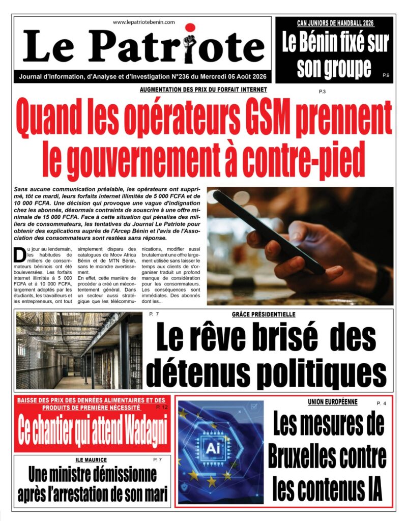 LA UNE
