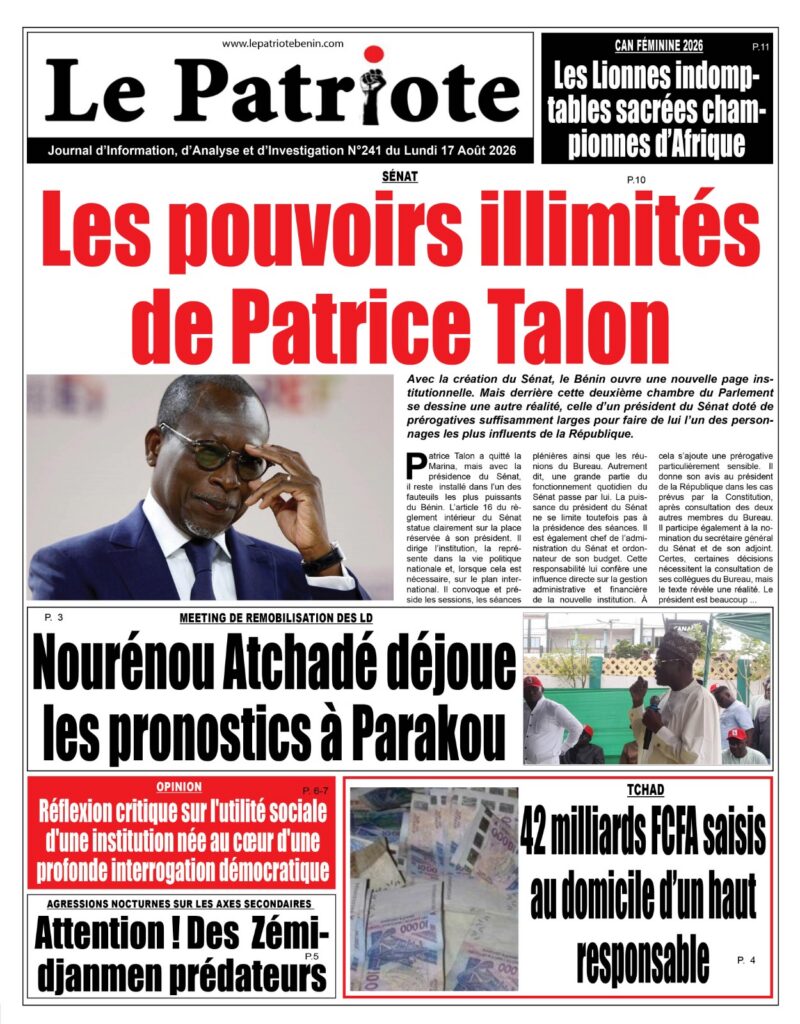 LA UNE