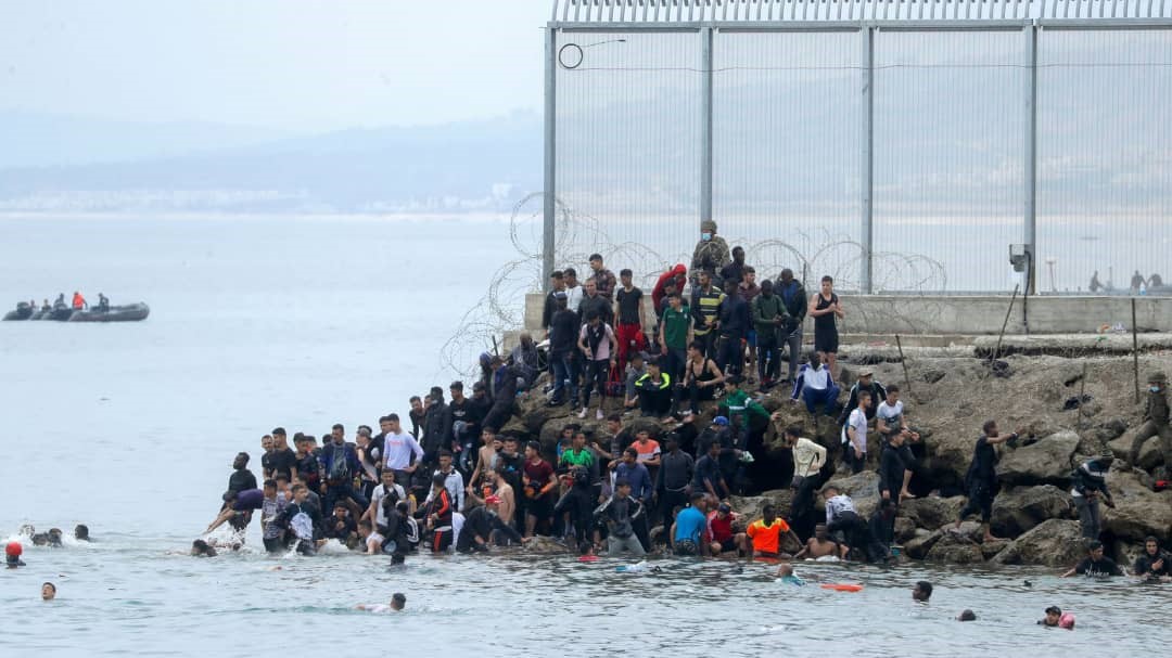 Espagne : près de 70 000 migrants ont déjà quitté Ceuta pour retourner au Maroc