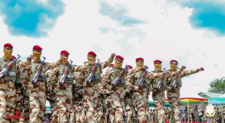 Radiation de 173 militaires à Conakry : réorganisation de l’armée ou éloignement des anciens alliés de Doumbouya ?