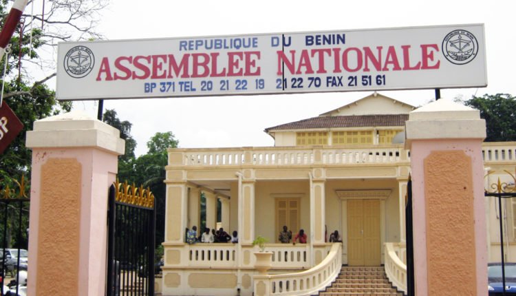 Assemblée nationale : 39 fonctionnaires perdent leur qualité d'agents permanents
