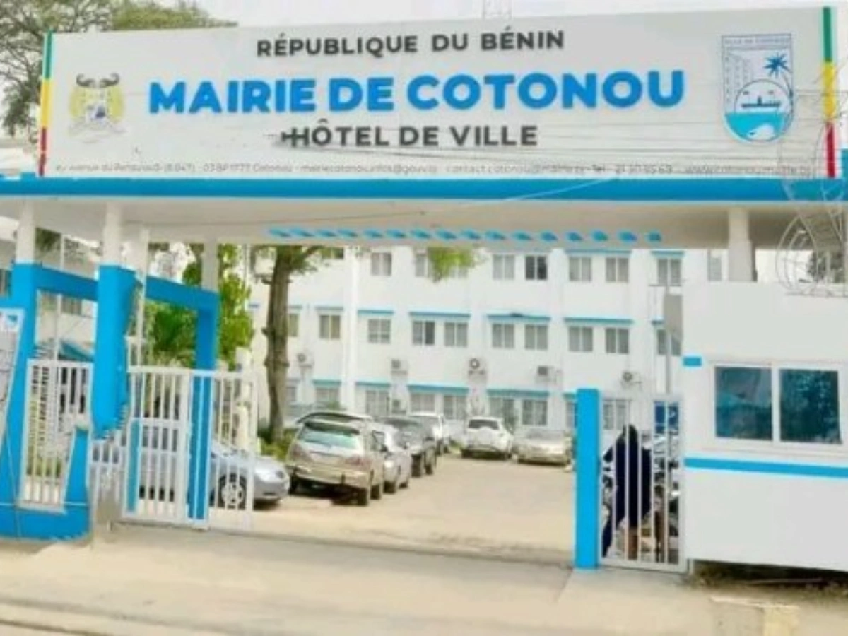 Marchés publics au Bénin : les conseillers communaux bientôt écartés des commissions d’évaluation
