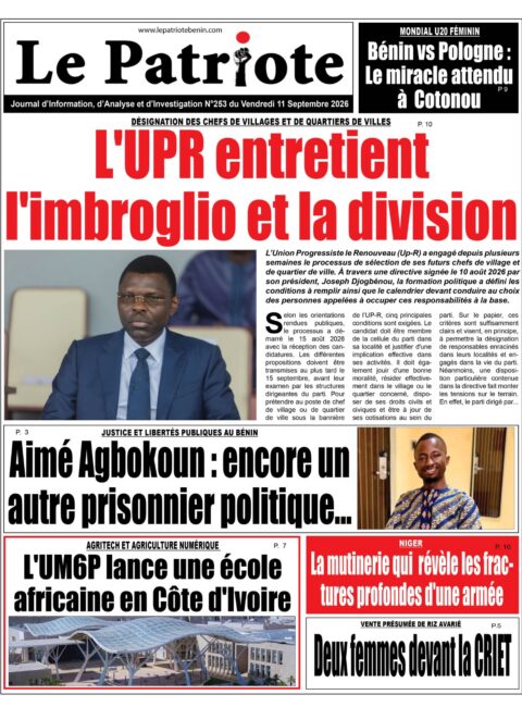LA UNE
