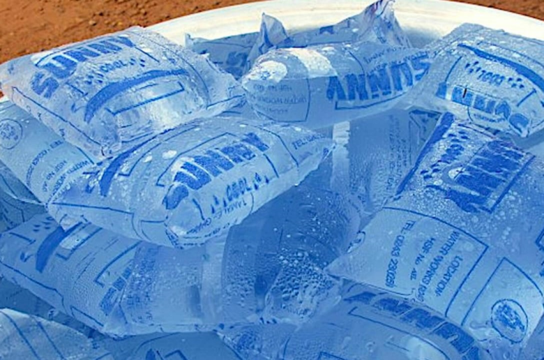 Alerte sur la qualité du "pure water": Quand la limpidité de l'eau trompe