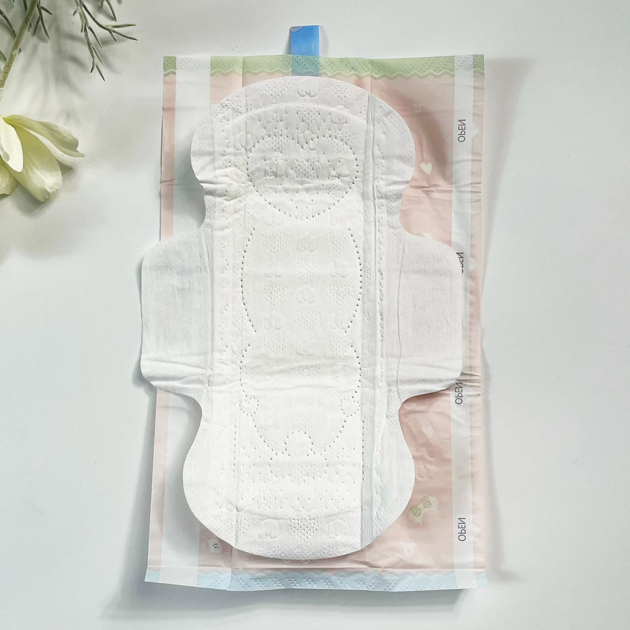 Serviettes hygiéniques usagées au Bénin : Le déchet que personne ne veut voir